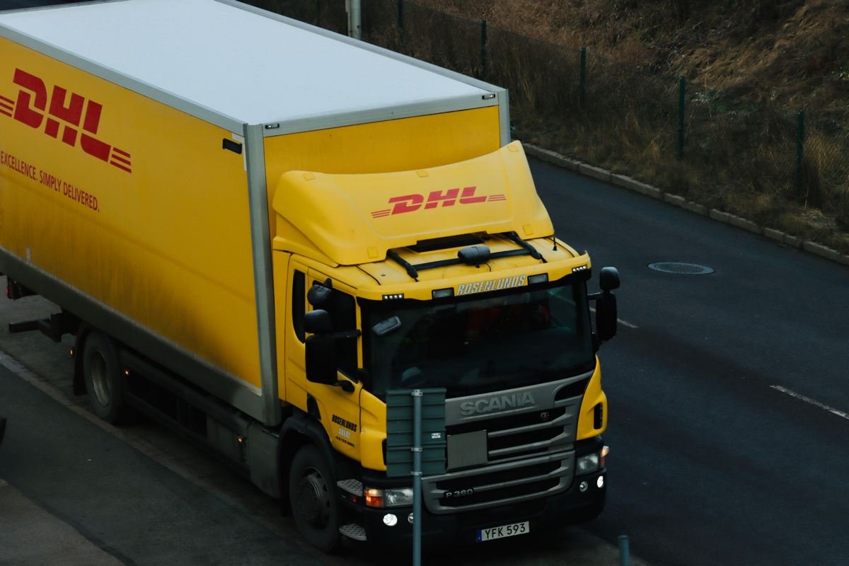 Redes sociais para empresas de logistica: Maximize resultados (Estratégias)